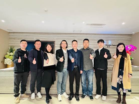 57c83fed60cf0a1c744fda4181b2ad8