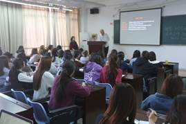 说明:E:\1、9728太阳集团\2、系部事务\服装学院 中央圣马丁讲座\1.jpg